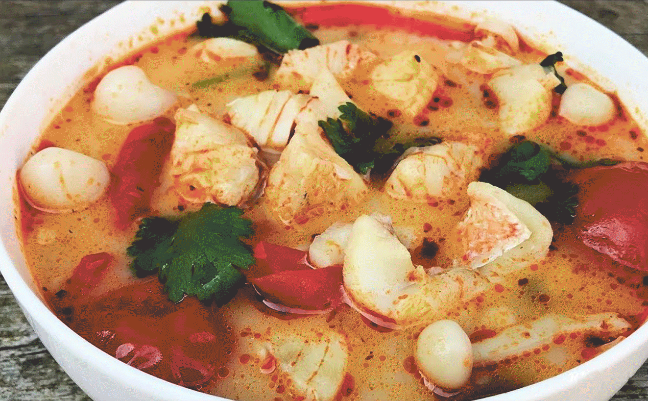 Tom Yum Thaï poisson ou végétarien