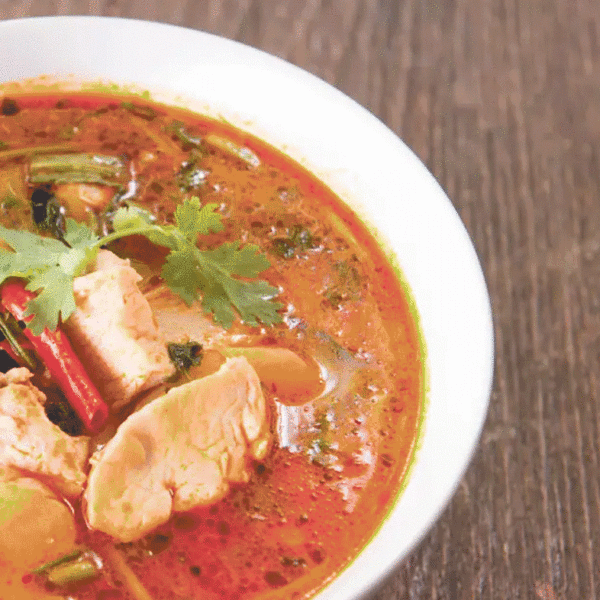 Tom Yum Thaï poulet ou végé