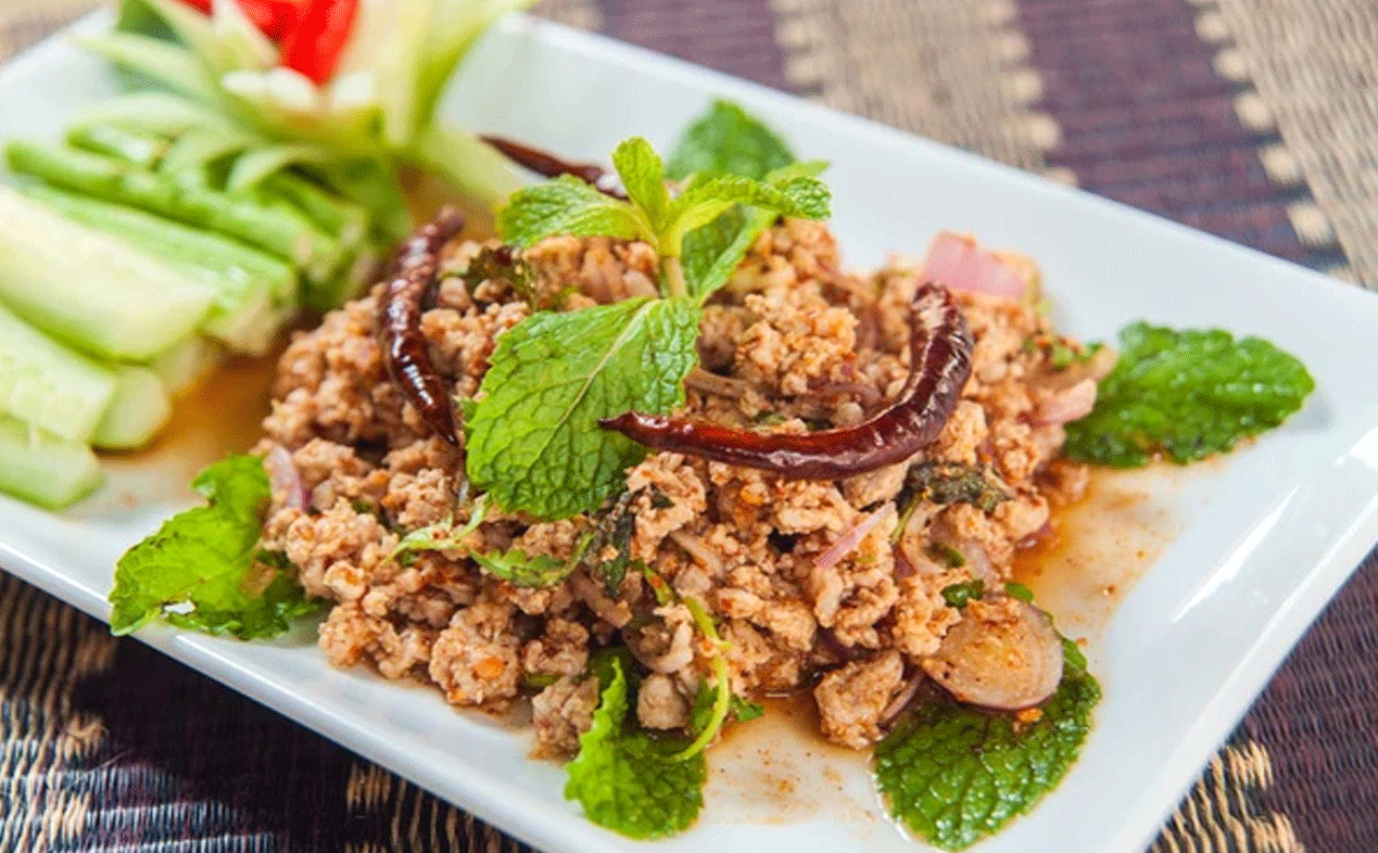 Laab Namtok poulet haché