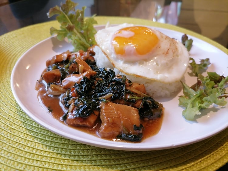 Poulet basilic + 1 œuf