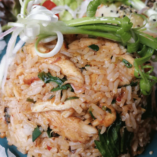Riz Tom Yum au poulet
